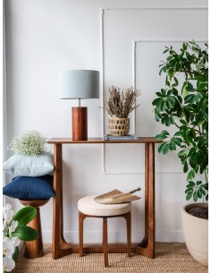 COMFY AHŞAP CEVİZ TABURE 2