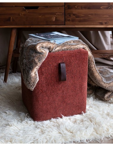 BOXY BORDO PUF